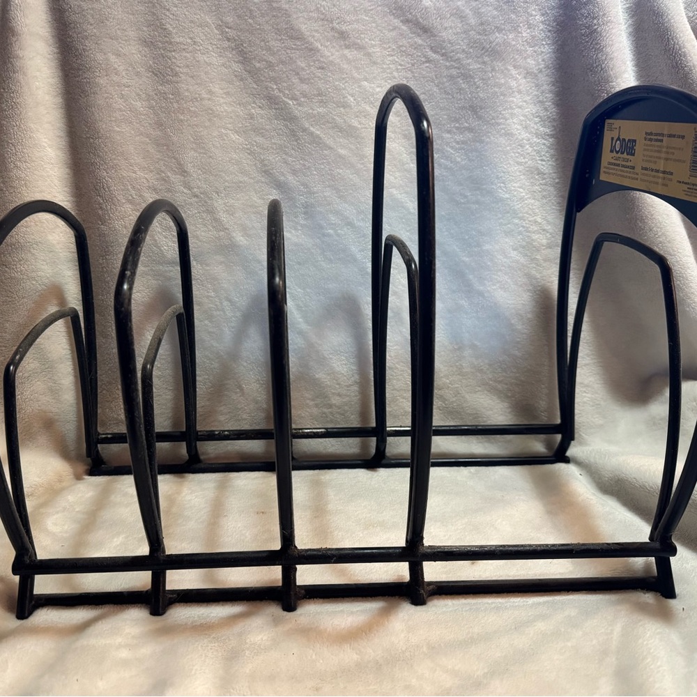 Cast Iron holder for Cast Iron Pots!